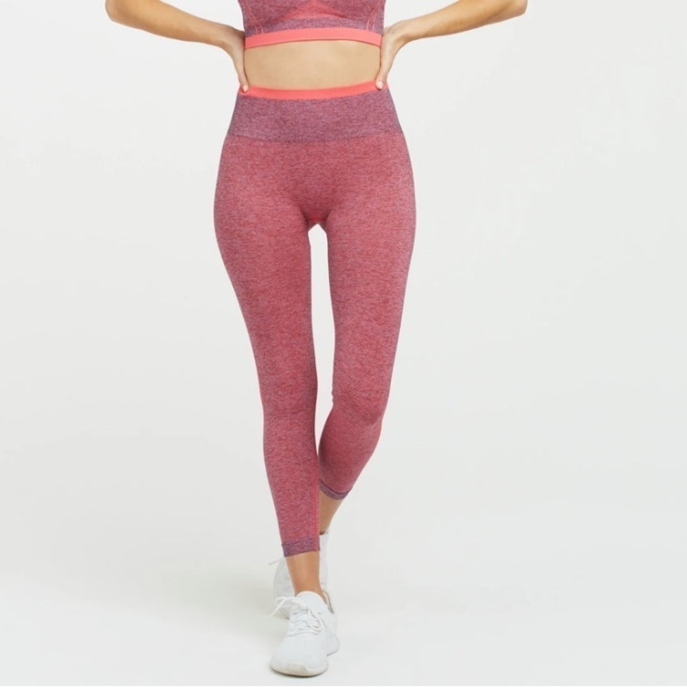 NWT Spanx Seamless High Rise Sculpt Leggings in Coral Punch